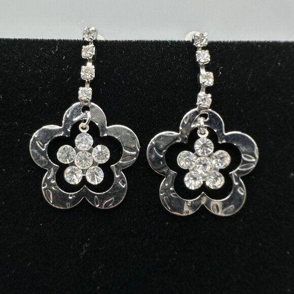 3/$30 Rhinestone Flower Earrings Silver Drop Pierced Dangle Sparkly Floral 1.5" - Picture 1 of 9